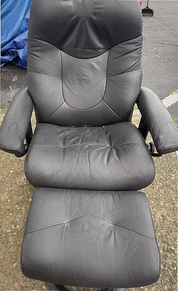 Ekornes Black Leather Stressless Arm Chair with Ottoman Made in Norway