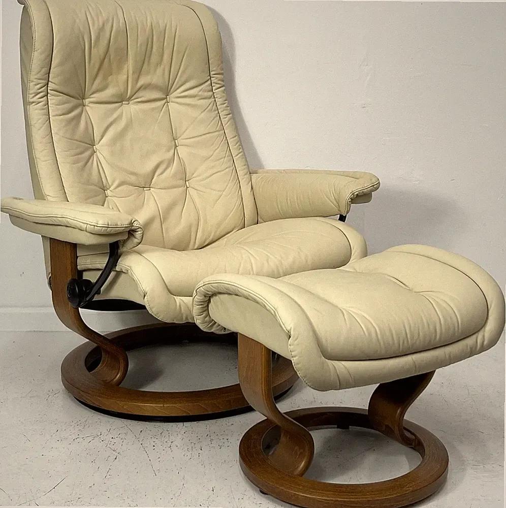 Ekornes Stressless Large ROYAL Cream Paloma Leather Swivel Recliner and Ottoman
