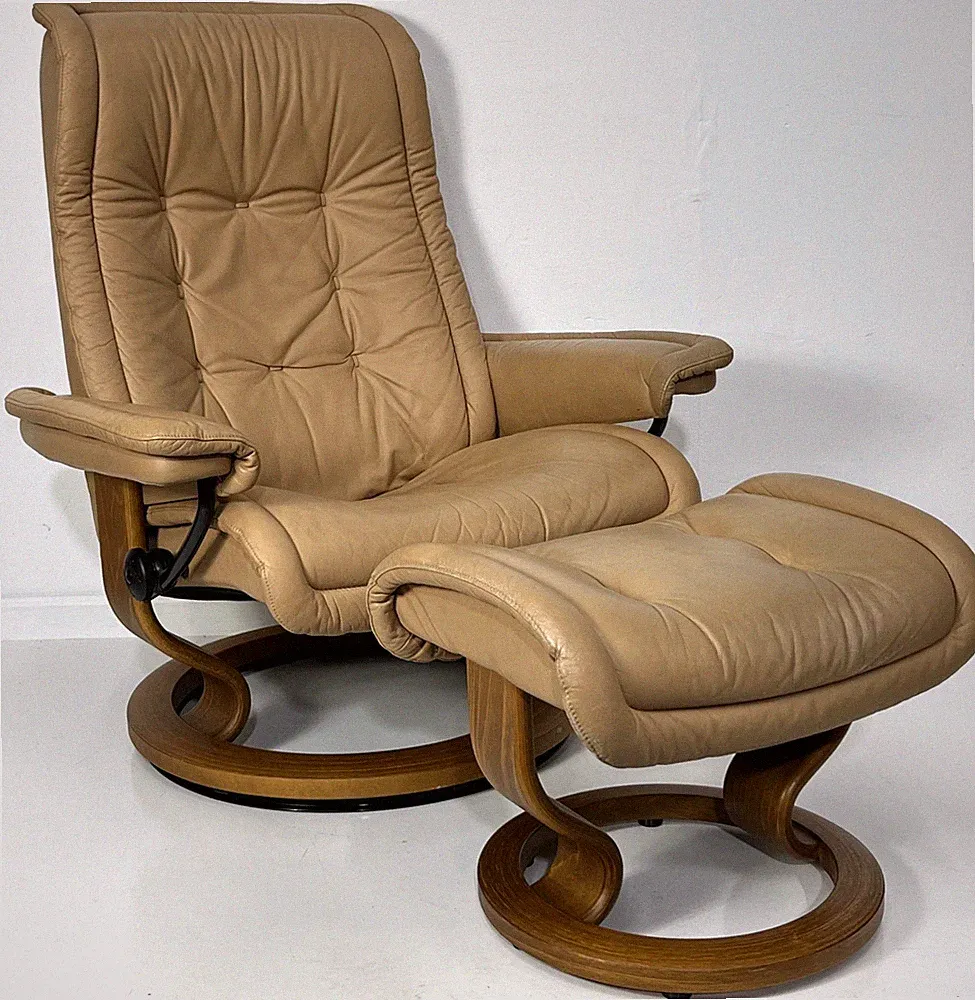 Ekornes Stressless Large ROYAL Tan Paloma Leather Swivel Recliner and Ottoman